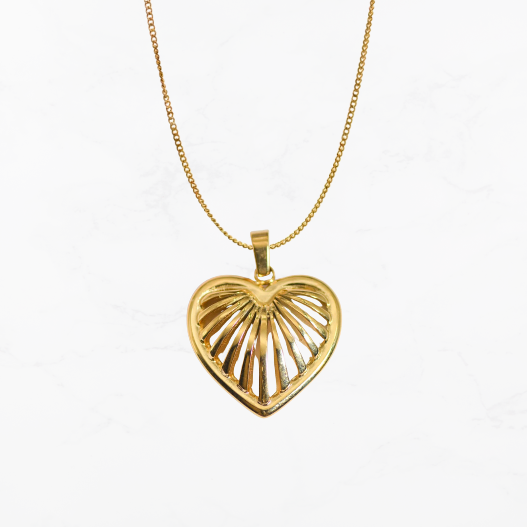 Heartstring Gold Necklace