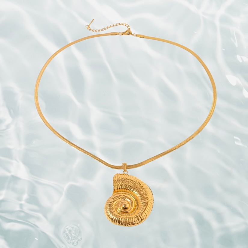Vanessa necklace