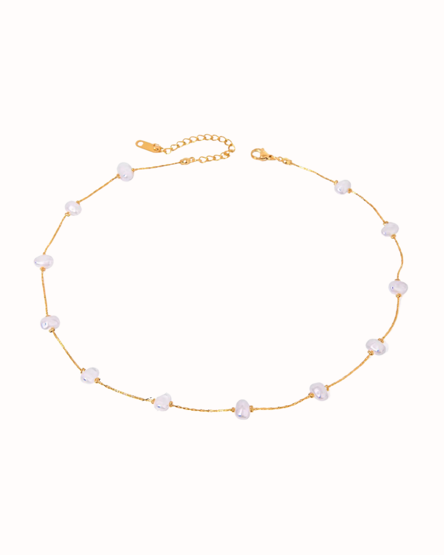 Zoe Pearl Necklace